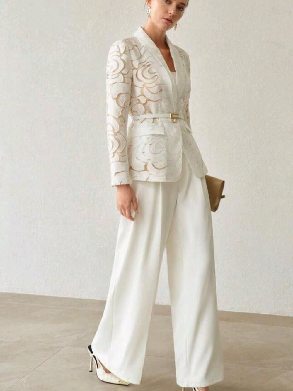 EXQUISITE WAIST-CINCHED ELEGANT LONG SLEEVE TEXTURED EMBROIDERY WOMEN'S BLAZER - Picture 5 of 14